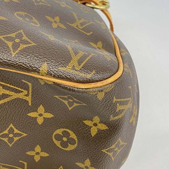 LOUIS VUITTON Brown Monogram Tote Bag - Picture 9 of 15